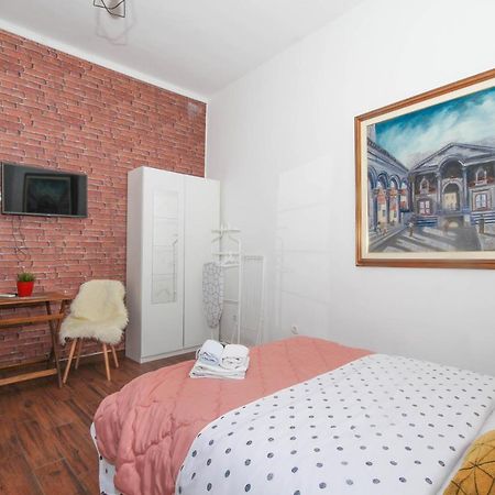Fab 'N' Chic Apartments Split Ngoại thất bức ảnh