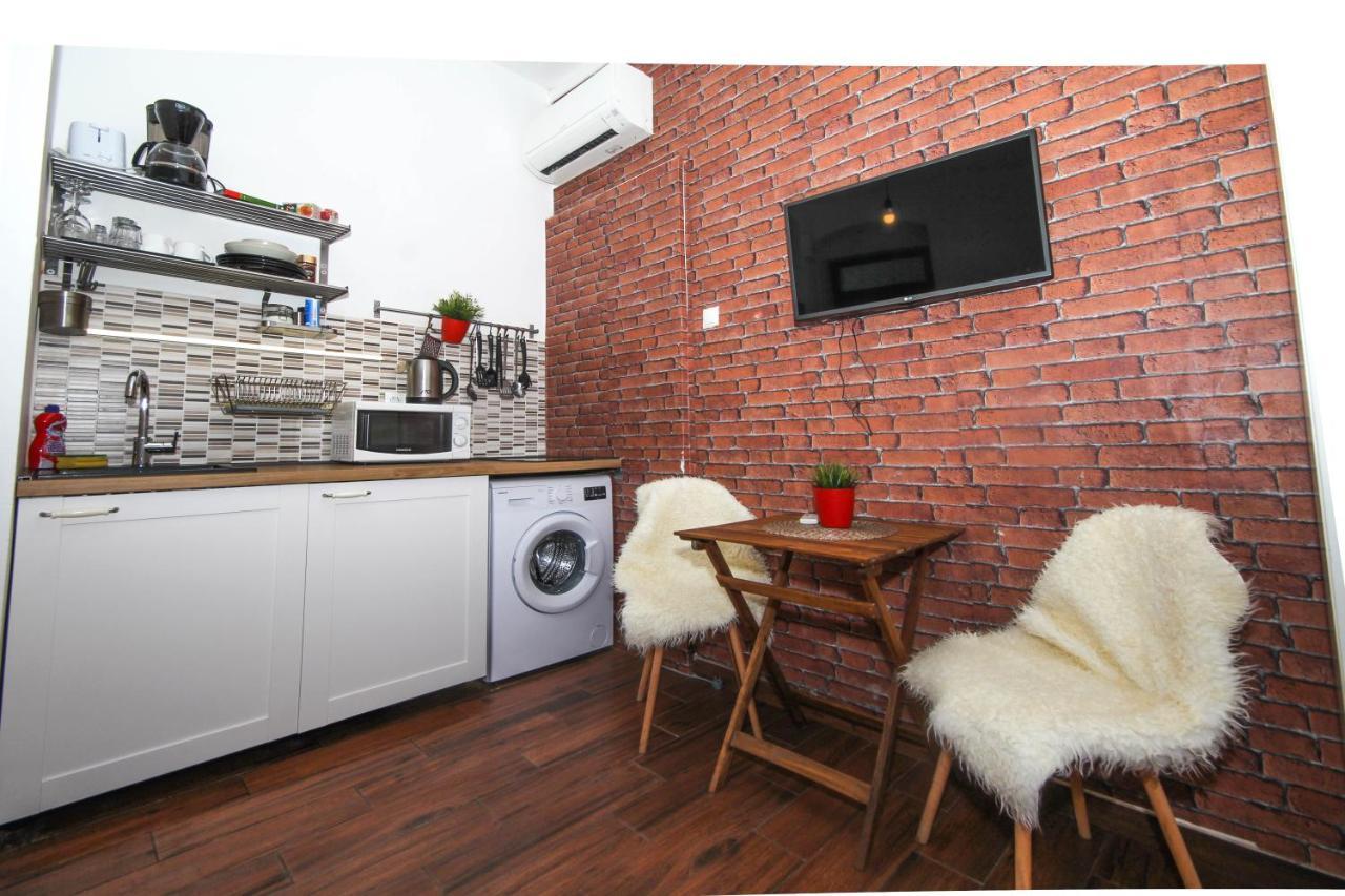 Fab 'N' Chic Apartments Split Ngoại thất bức ảnh