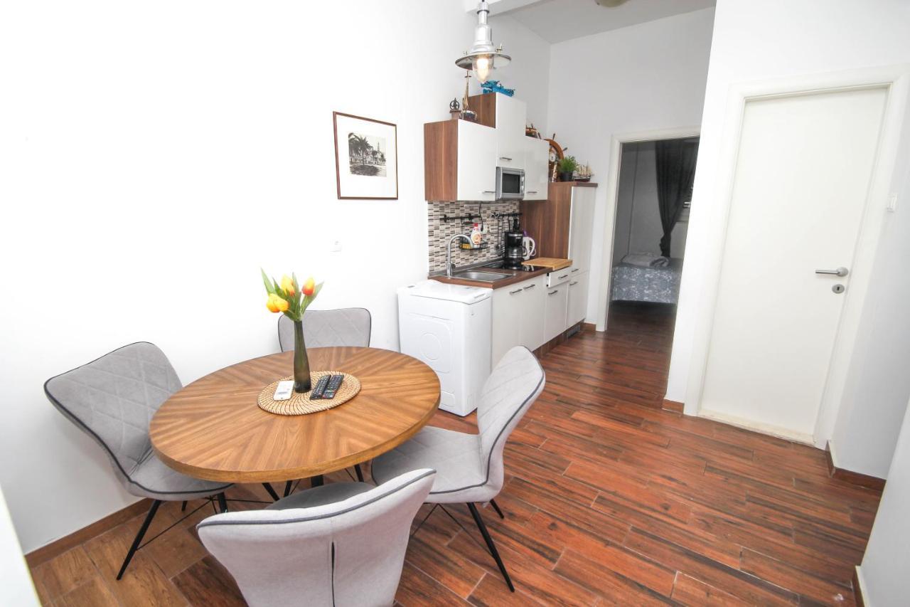 Fab 'N' Chic Apartments Split Ngoại thất bức ảnh