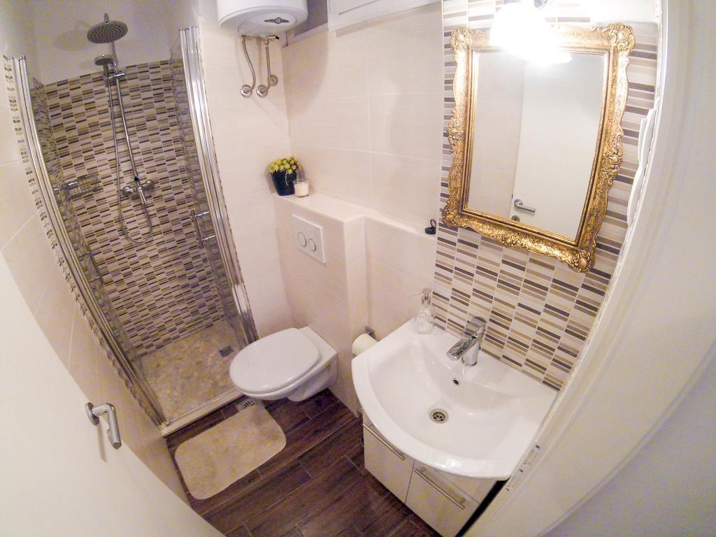 Fab 'N' Chic Apartments Split Ngoại thất bức ảnh