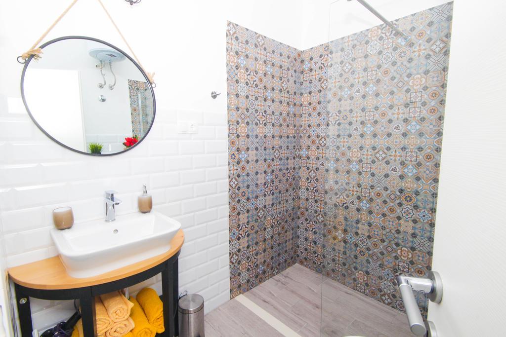 Fab 'N' Chic Apartments Split Ngoại thất bức ảnh